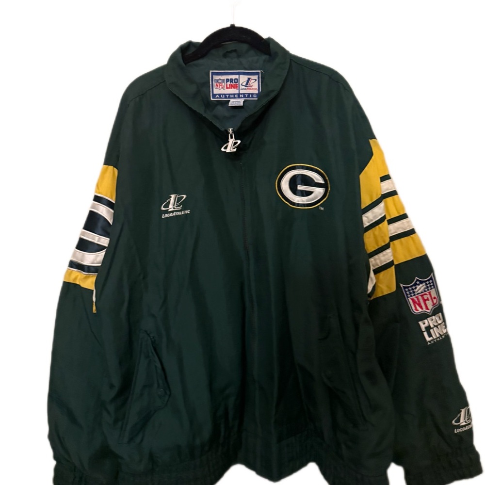 Vintage NFL Green Bay Packers Green and Yellow Jacket